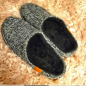 Toms! Slide Shoes With Black Fur Inside. Brand New!